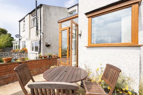 The Willows, Great Ayton - Host & Stay