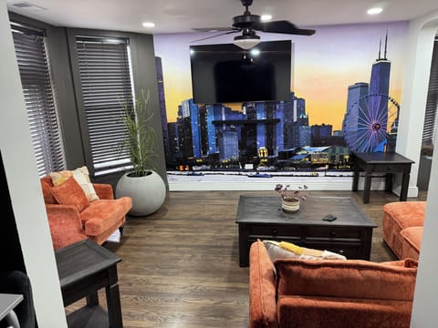 Feel right at home in this comfortable living space 