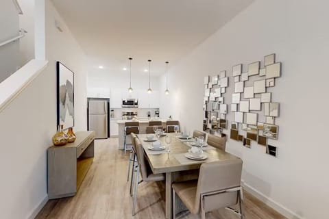 Inviting dining area, perfect for family meals and gatherings.