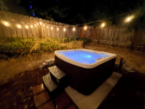 Hot tub all year around 