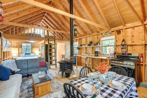 Greenbush Vacation Rental | Studio | 1BA | 3 Steps to Enter | 700 Sq Ft