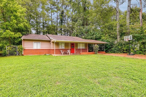 Decatur Vacation Rental | 3BR | 2BA | Step Required | 1,250 Sq Ft