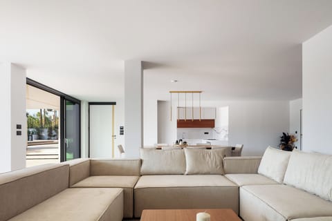 Open plan living and kitchen area