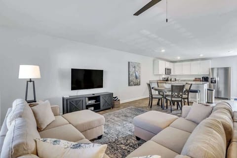 The Sapphire Townhome