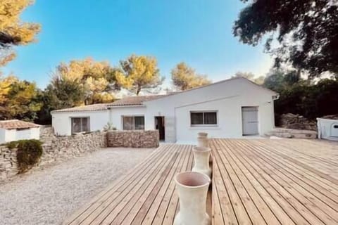 C55de0a1 d410 4604 8f7f b62193512145