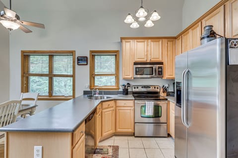 Kitchen | Cooking Basics | Main Floor