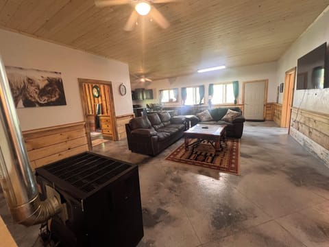 Image picker C8CB034C C3A6 4189 8273 336B1475E7B0 10207 000002B387CAD406