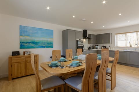 Table stays compact or extends out for more grand dining experience!