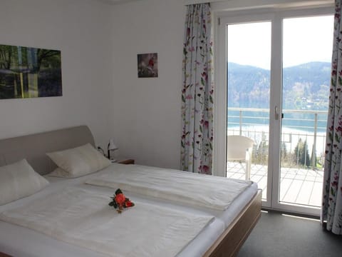 Double room with lake view - Haus Franz Bed and Breakfast in Spittal an der Drau