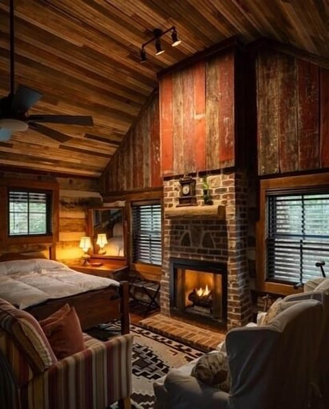 Fireplace in upstairs sitting area