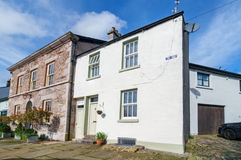 40 The Gill, Ulverston