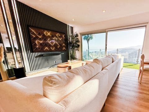 85in OLED TV