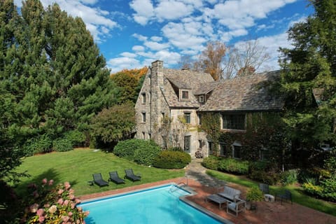 argyll-house_house_harwinton-ct-usa_exterior-pool-1721681660554