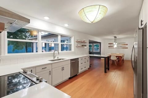 Large Kitchen