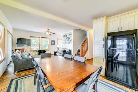 Dining Area | 1st Floor