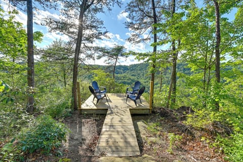 Beattyville Vacation Rental | 1BR | 1BA | 3 Steps to Enter | 350 Sq Ft