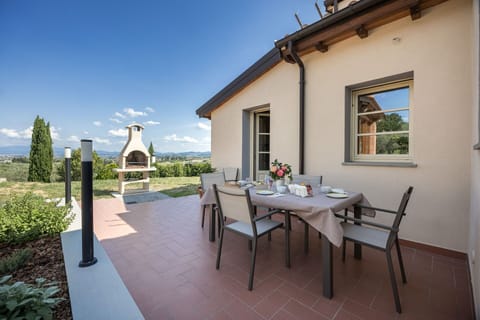 Autumn, Balcony / Terrace / Patio, Spring, Summer