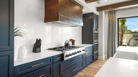 Kitchen - Oversized Refrigerator - Dishwasher, Double Ovens, &amp; Large Gas Stove  - Balcony Access