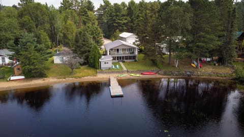 Welcome to your own personal lake side Oasis