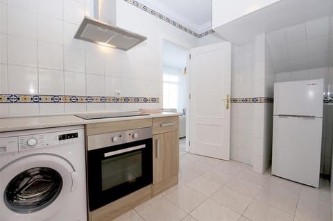 More pictures of the kitchen in this property