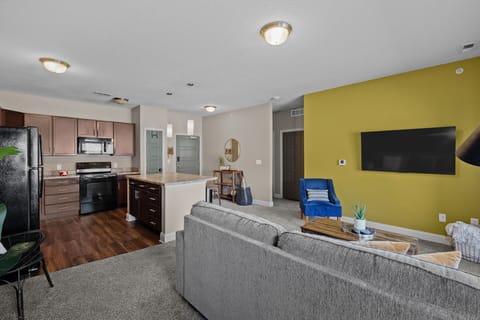 Hello Neighbor and Welcome to Nafume!