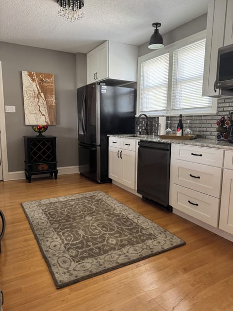 Updated kitchen with new appliances