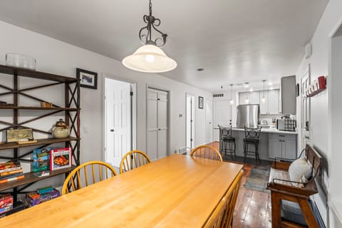 Vacation Rentals in Park City at Ski Team 1: Dining table - seating for six