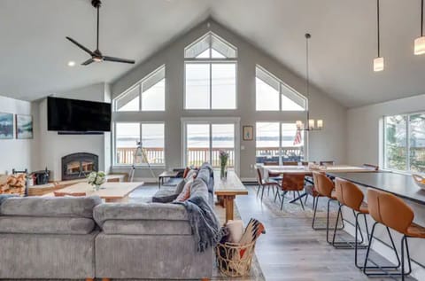 Beautiful open great room with stunning views of the lake and mountains