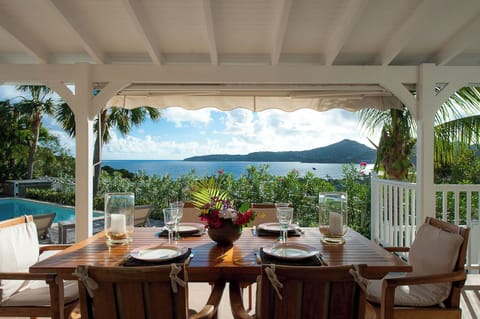 Fully equipped kitchen, electric oven, gas stove, dishwasher, fridge and freezer, ice machine, microwave, toaster, filter coffee maker, and espresso coffee machine, blender. Outdoor dining rectangular table on the covered terrace. Another dining table is 