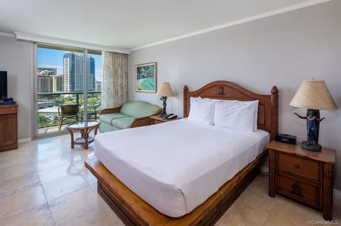 queen bed