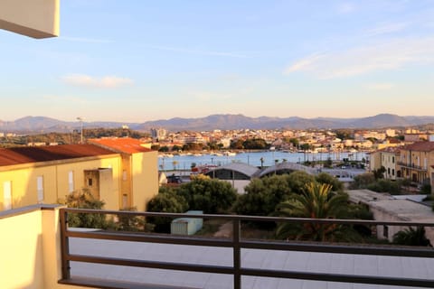 Sunset view city harbor mountains Holiday Via de Filippi 14A Olbia Rental 12
