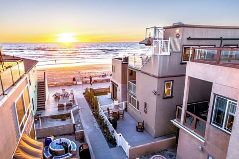 Never miss a famous San Diego sunset! The horizon is always visible from the home!