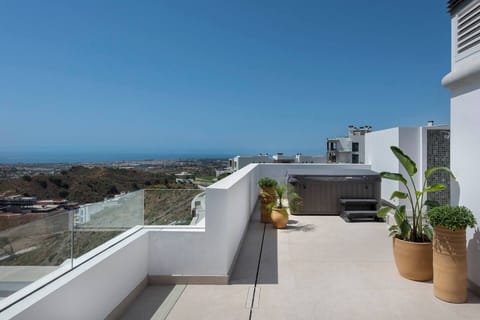 331616f9-17dc-4f58-9dbc-007b2eaaac49