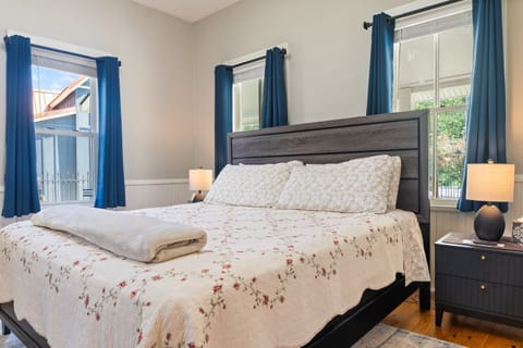 King Bed, Custom Mattress Made in Tennessee