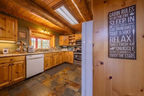 Fully equipped kitchen