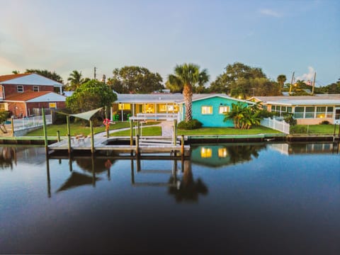 Water, Waterfront, Nature, Outdoors, Scenery