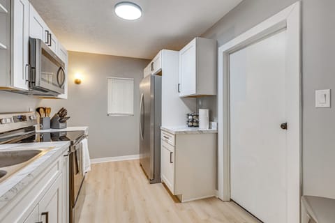 Kitchen | 1st Floor | Cooking Basics | Keurig Coffee Maker