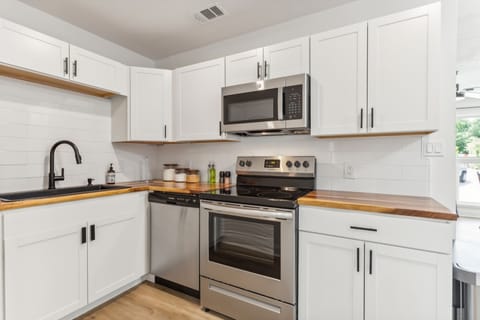 Indoors, Kitchen, Microwave, Oven, Sink