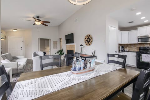 Your living room is a cozy sanctuary for family and friends. Relax, watch your favorite movie, and create lasting memories in this inviting, comfortable space.