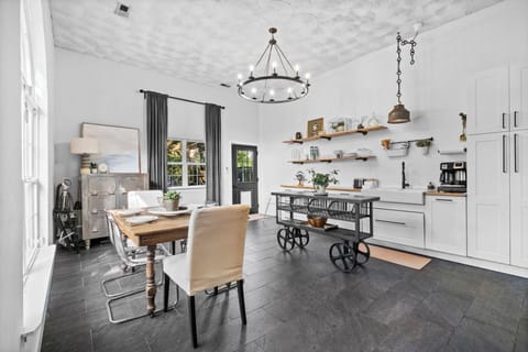 Beautiful, fully stocked kitchen for all your cooking and baking needs!