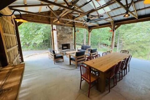 Dcd93336 bfb2 447a b361 7749f6d60002