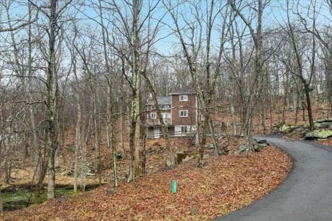 Park Haven sits up on a Hill on a quiet Cul-de-sac