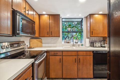 Indoors, Kitchen, Cabinet, Furniture, Refrigerator