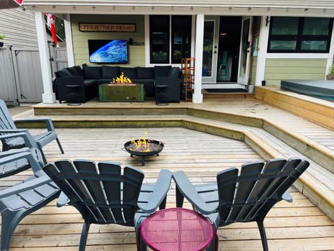 Covered back deck
