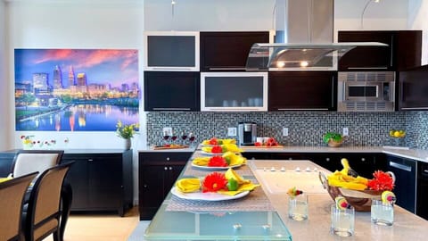 Indoors, Kitchen, Kitchen Island, Appliance, Microwave