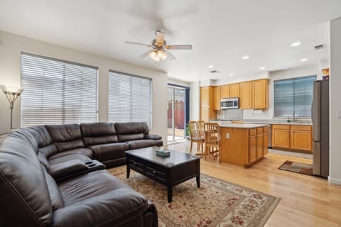 Indoors, Home Decor, Furniture, Living Room, Table