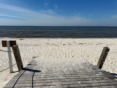 BEACH!