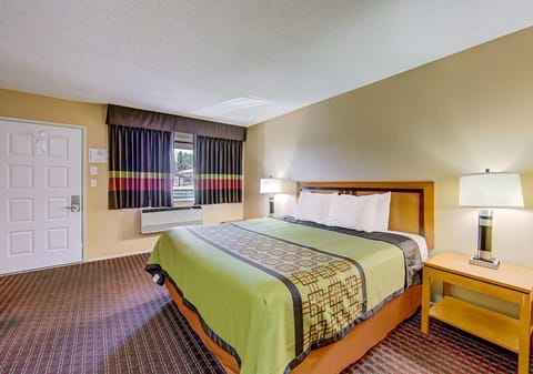 Unit with King size bed