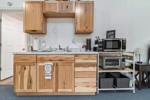 B8090cb6 1e6d 4f9c af99 f2e77ff5ed9e