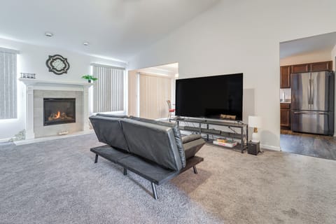 Romulus Vacation Rental | 2BR | 1BA | 2,550 Sq Ft | 3 Steps to Enter